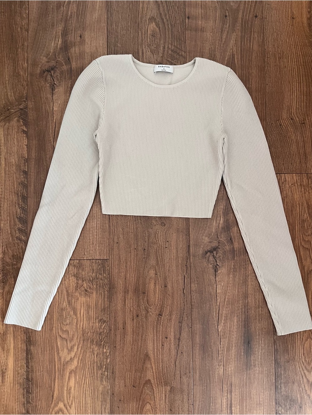Babaton Sculpt Knit Long Sleeve in Matte Pearl size medium